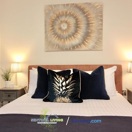 Windsor Flat 2 Bed By Sentinel Living With Free Wifi And Parkingアパートメント エクステリア 写真