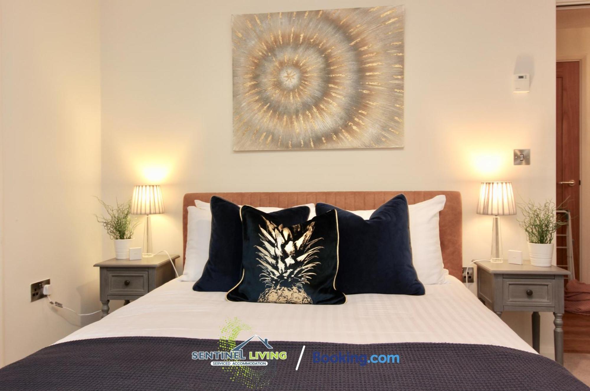 Windsor Flat 2 Bed By Sentinel Living With Free Wifi And Parkingアパートメント エクステリア 写真