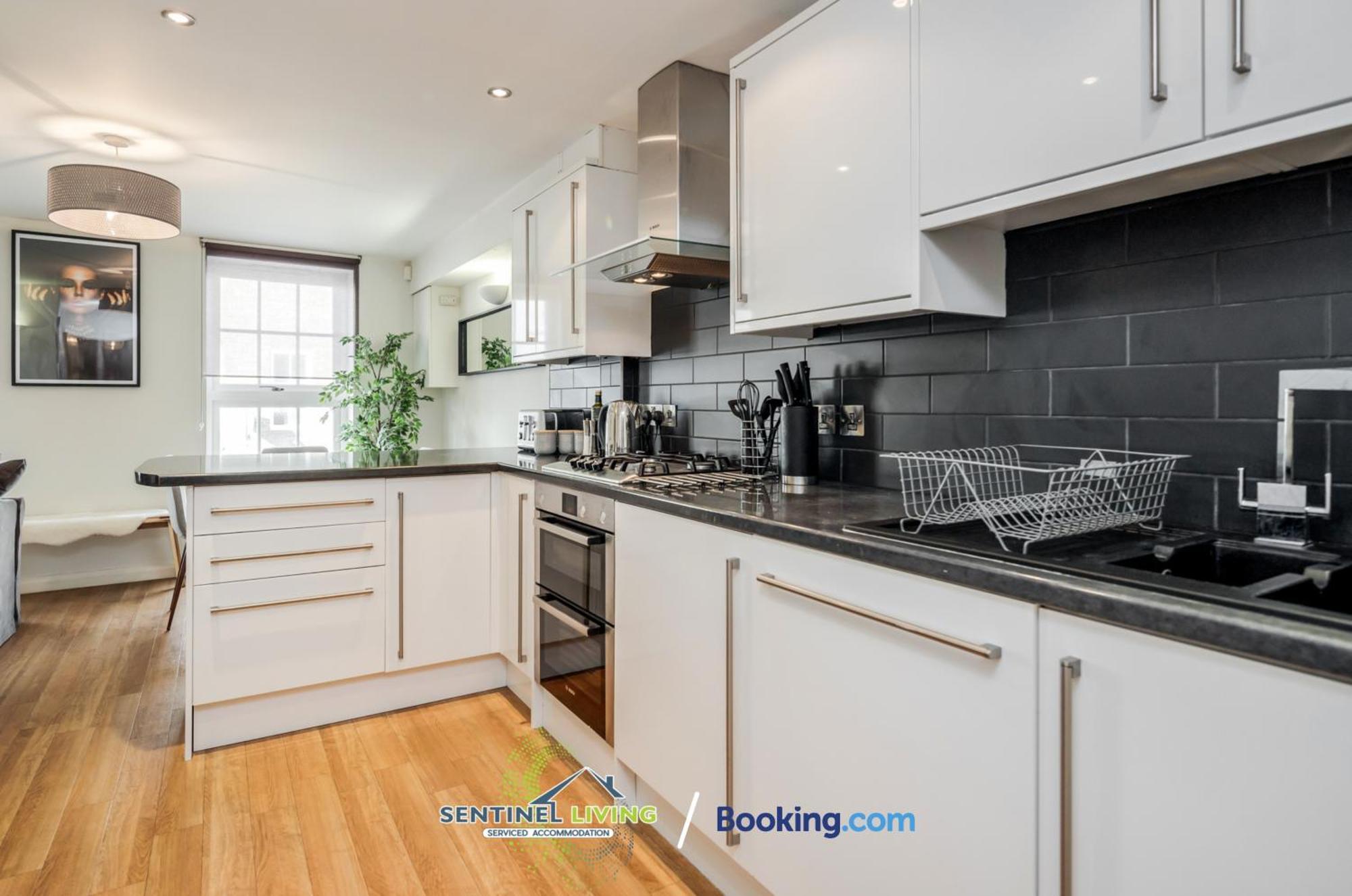 Windsor Flat 2 Bed By Sentinel Living With Free Wifi And Parkingアパートメント エクステリア 写真
