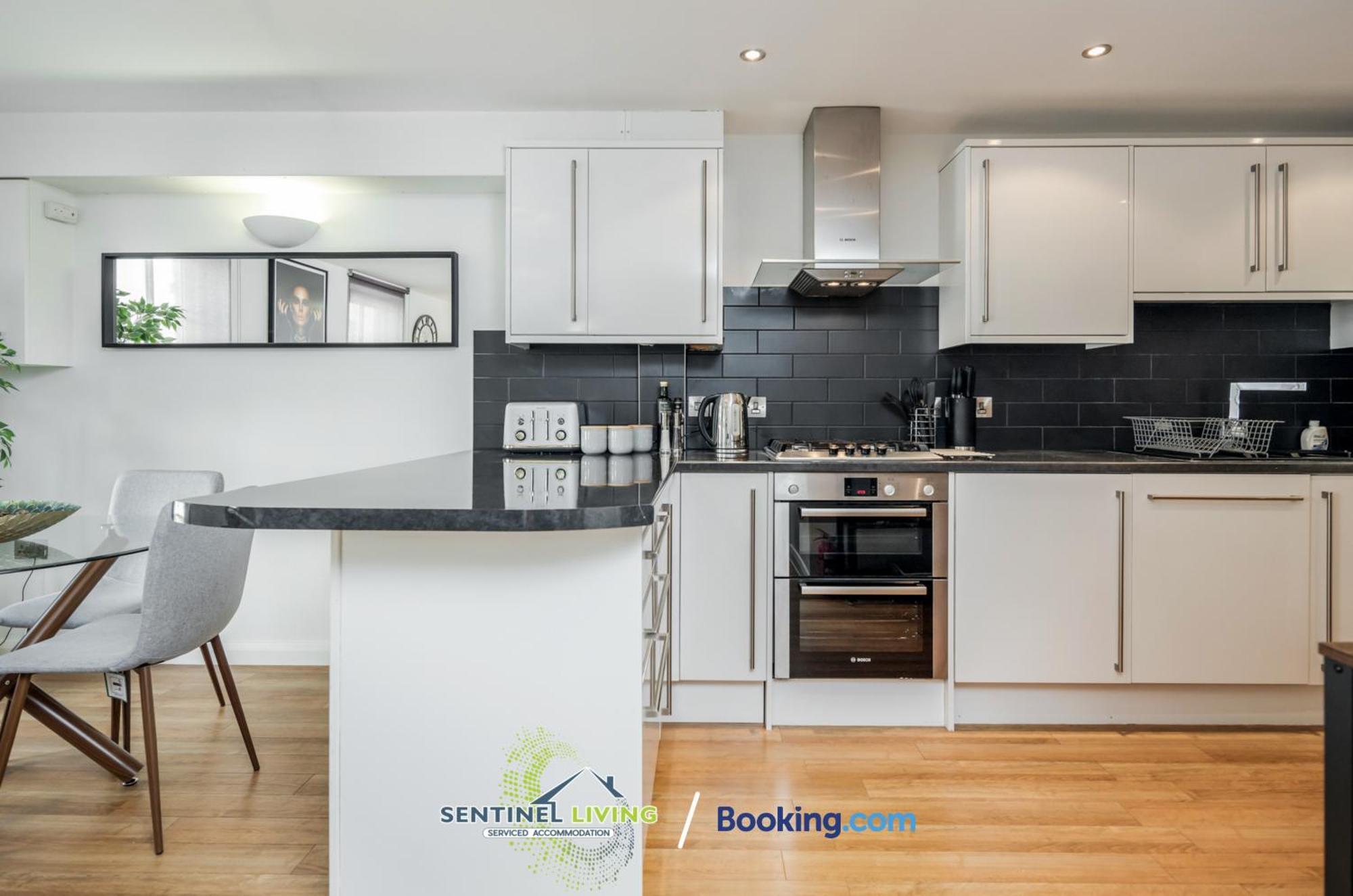 Windsor Flat 2 Bed By Sentinel Living With Free Wifi And Parkingアパートメント エクステリア 写真