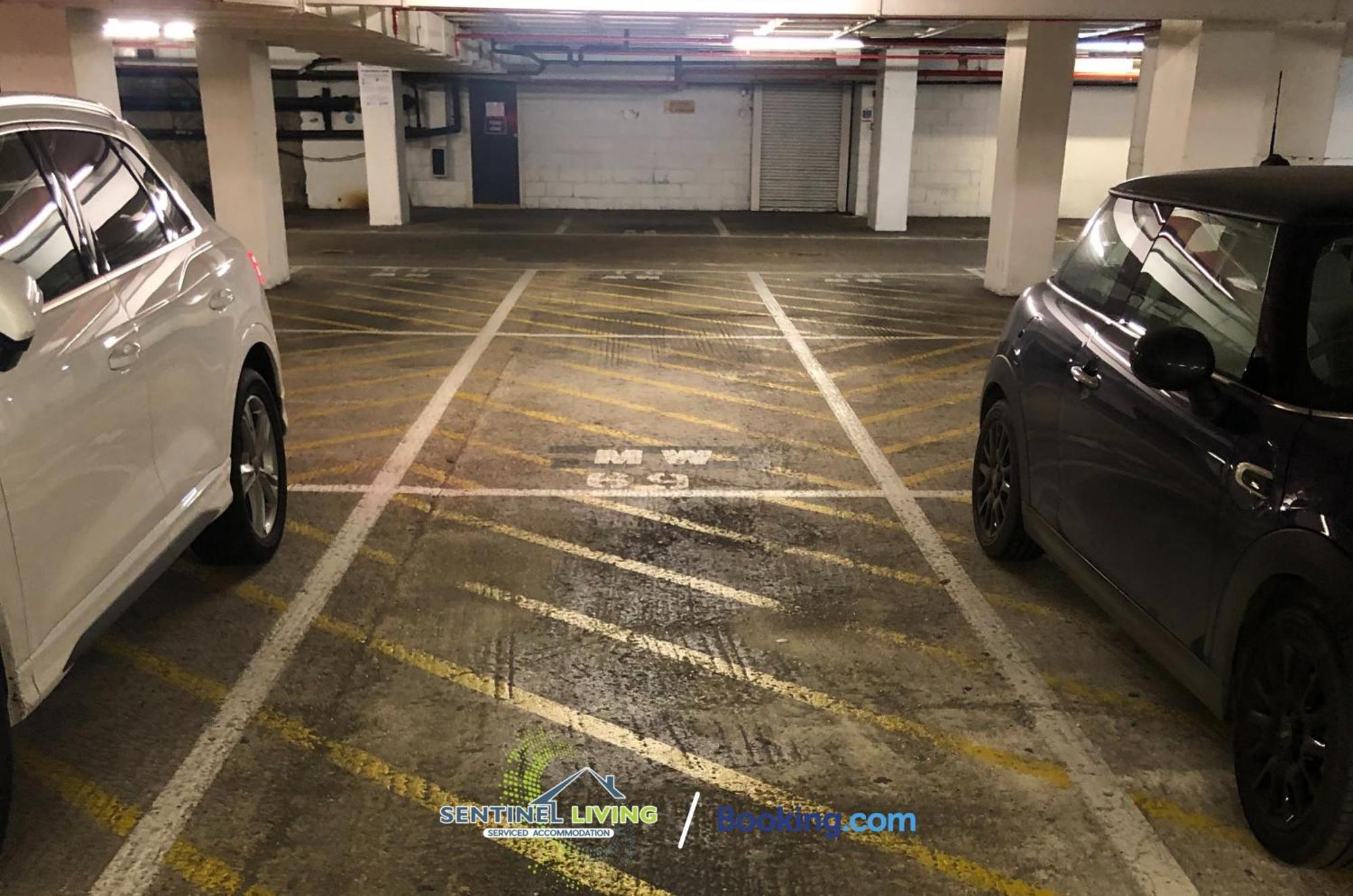 Windsor Flat 2 Bed By Sentinel Living With Free Wifi And Parkingアパートメント エクステリア 写真