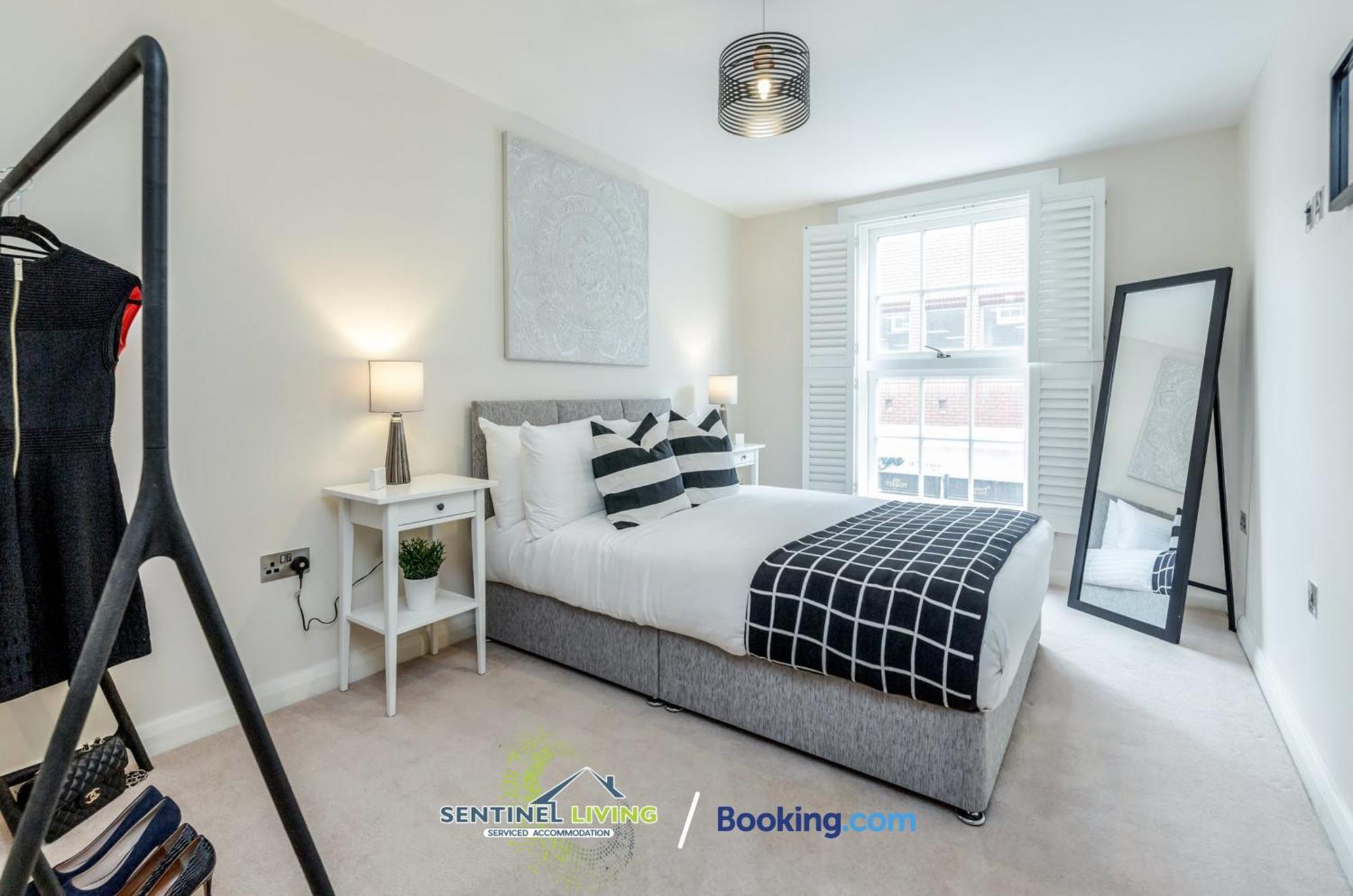 Windsor Flat 2 Bed By Sentinel Living With Free Wifi And Parkingアパートメント エクステリア 写真